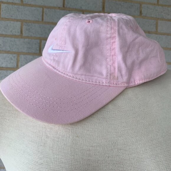Pink Girls Nike JUSTDOIT Cap 4-6x - Picture 4 of 6